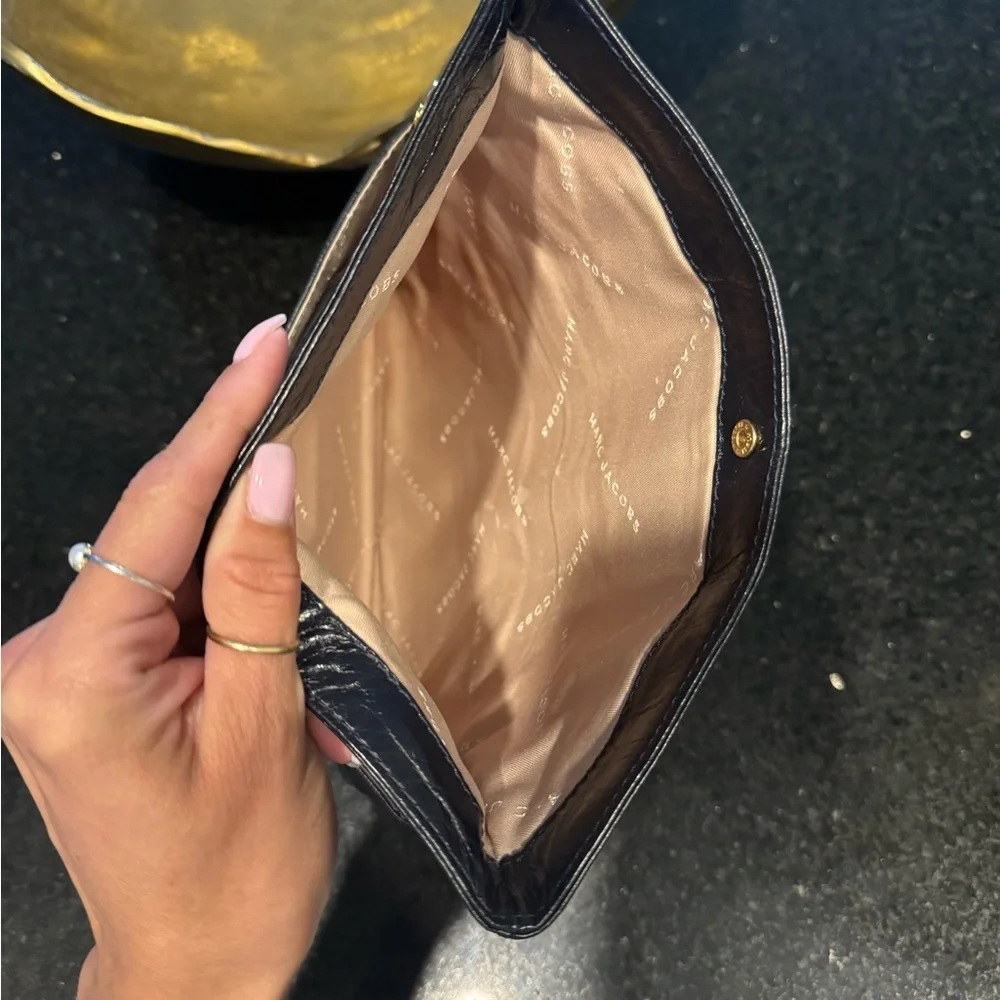 Marc Jacobs Black Quilted Leather Clutch - Picture 5 of 8